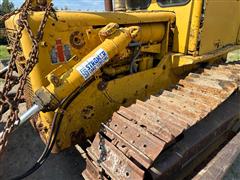 items/ce3a539c8913ee11a81c000d3ad3f876/internationaltd15dozer_703a59067bed4c6fadf88fec3ba24634.jpg