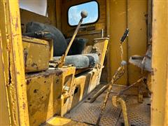 items/ce3a539c8913ee11a81c000d3ad3f876/internationaltd15dozer_979707b2c96b4c29921275a59105d956.jpg