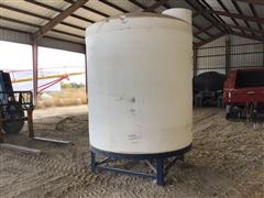 3,000 Gallon Poly Tank 