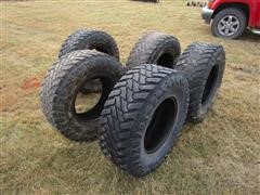 Atturo Trail Blade 35x12.50R17 Pickup Tires 