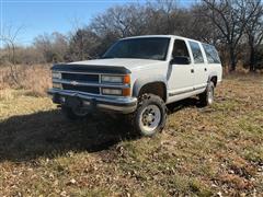 1994 Chevrolet Suburban 2500 4X4 SUV 