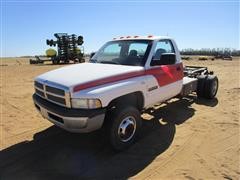 2002 Dodge RAM 3500 2WD Cab & Chassis 