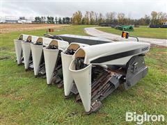 2011 Gleaner 3000 6R30 Corn Head 