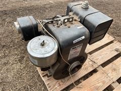 Briggs & Stratton 10 Hp Horizontal Shaft Gas Engine 