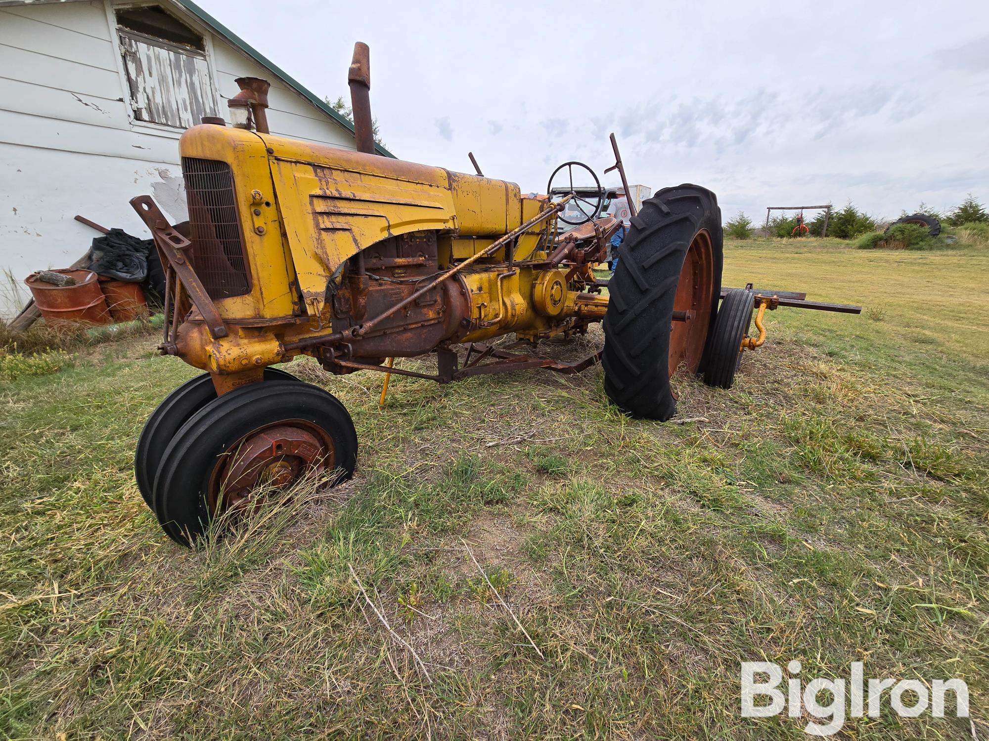 1947 Minneapolis-Moline ZTU 2WD Tractor 