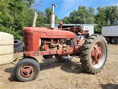 1940 Farmall M 2WD Tractor 