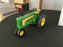 John Deere 530 Die Cast Narrow Front Tractor 