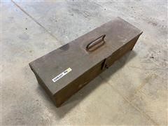 Universal Tractor Toolbox 