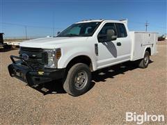 2019 Ford F350 Super Duty 4x4 Extended Cab Service Truck 