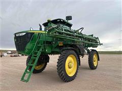 2015 John Deere R4038 Self-Propelled Sprayer 