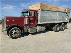 2000 Peterbilt 379 Silage T/A Truck Tractor 