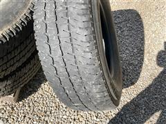 items/cfa08fe81867ee11a81c6045bd4a636e/michelinltx-atlt26570r17tires_2c90f63ed43d4525bf21746cbdf371a6.jpg