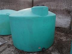 1550-Gallon Poly Water Tank 