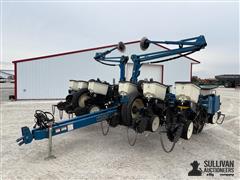 2008 Kinze 3200 12R30" Planter 