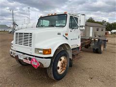 2000 International 4700 S/A Cab & Chassis 
