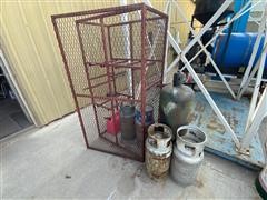 Lockable Propane/Fuel Cage & Propane Tanks 