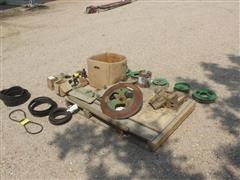 John Deere Misc Combine Parts 