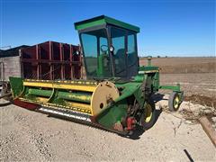 John Deere 2280 Self-Propelled Windrower 