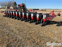 Case IH 1200 12R30 Stacker Planter 