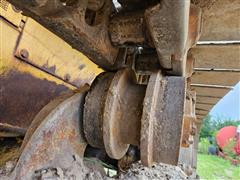 items/d0a69f6e2e60ef11a4e60022488ec0a9/johndeere850blongtrackcrawlerdozer_a54405a81c8143f5a2df7767ab8dd71f.jpg