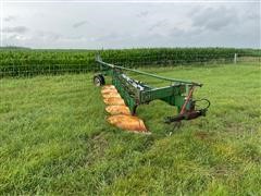 Oliver 588 6 Bottom Moldboard Plow 