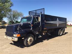 1993 International 8300 T/A End Dump Grain Truck 
