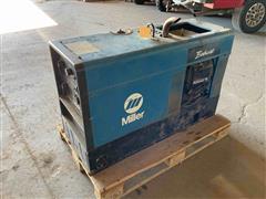 Miller Bobcat 225NT 8000W Generator/Welder 