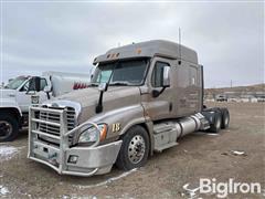 2013 Freightliner Cascadia 125 T/A Truck Tractor 