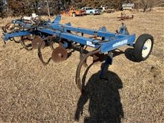 Blu-Jet Coulter Pro 8 Row Anhydrous Ammonia Applicator 