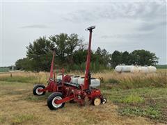 White 5700 6R30” Planter 