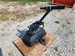 Dr. Electric Receiver Mounted Spreader 