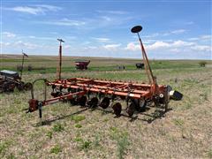 Allis-Chalmers 333 8R20" Planter 