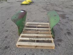 items/d1c7147f9389ee11a81c00224890f82c/johndeere30204020reartractorfendersqty2_36b1052e06584ae19ced76470777a48f.jpg