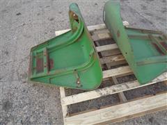 items/d1c7147f9389ee11a81c00224890f82c/johndeere30204020reartractorfendersqty2_91ae2f78be3e4b189fe07da0538295e2.jpg