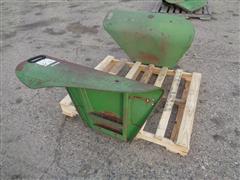 items/d1c7147f9389ee11a81c00224890f82c/johndeere30204020reartractorfendersqty2_fbac8fcaf8c84a62b9ee037f85c4c6ab.jpg