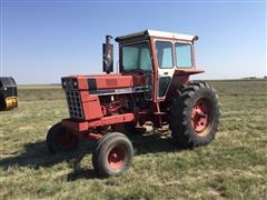 1976 International 1466 Black Stripe 2WD Tractor 