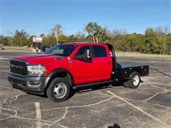 2022 RAM 5500 SLT 4x4 Crew Cab Flatbed Service Pickup 