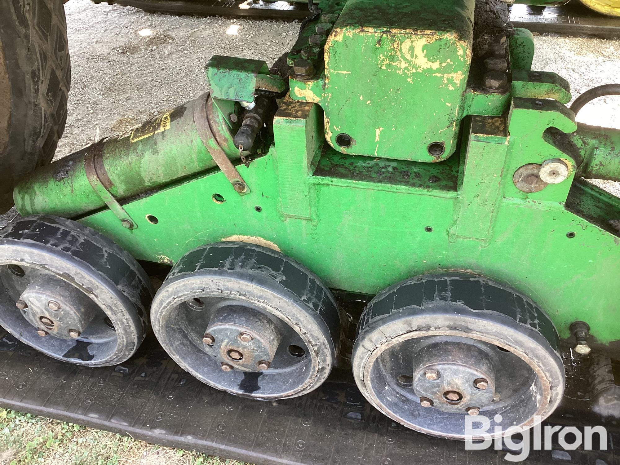 items/d235cf44417def119443000d3a620d5e/johndeere8400ttracktractor-3_174dde669cd745eba1d86b95581d082c.jpg