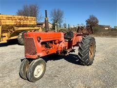1957 Allis-Chalmers D-17 2WD Tractor 