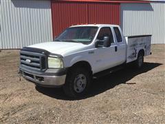 2007 Ford F350 XL Super Duty 4x4 Extended Cab Utility Truck 
