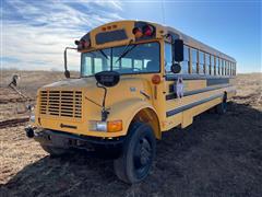 1996 International/Thomas 3800 77 Passenger Bus 