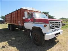 1977 GMC 6500 T/A Wheat Truck 