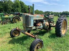 1951 John Deere G 2WD Tractor 