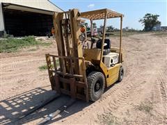 TCM FG20N7 3000 Lb. Forklift 