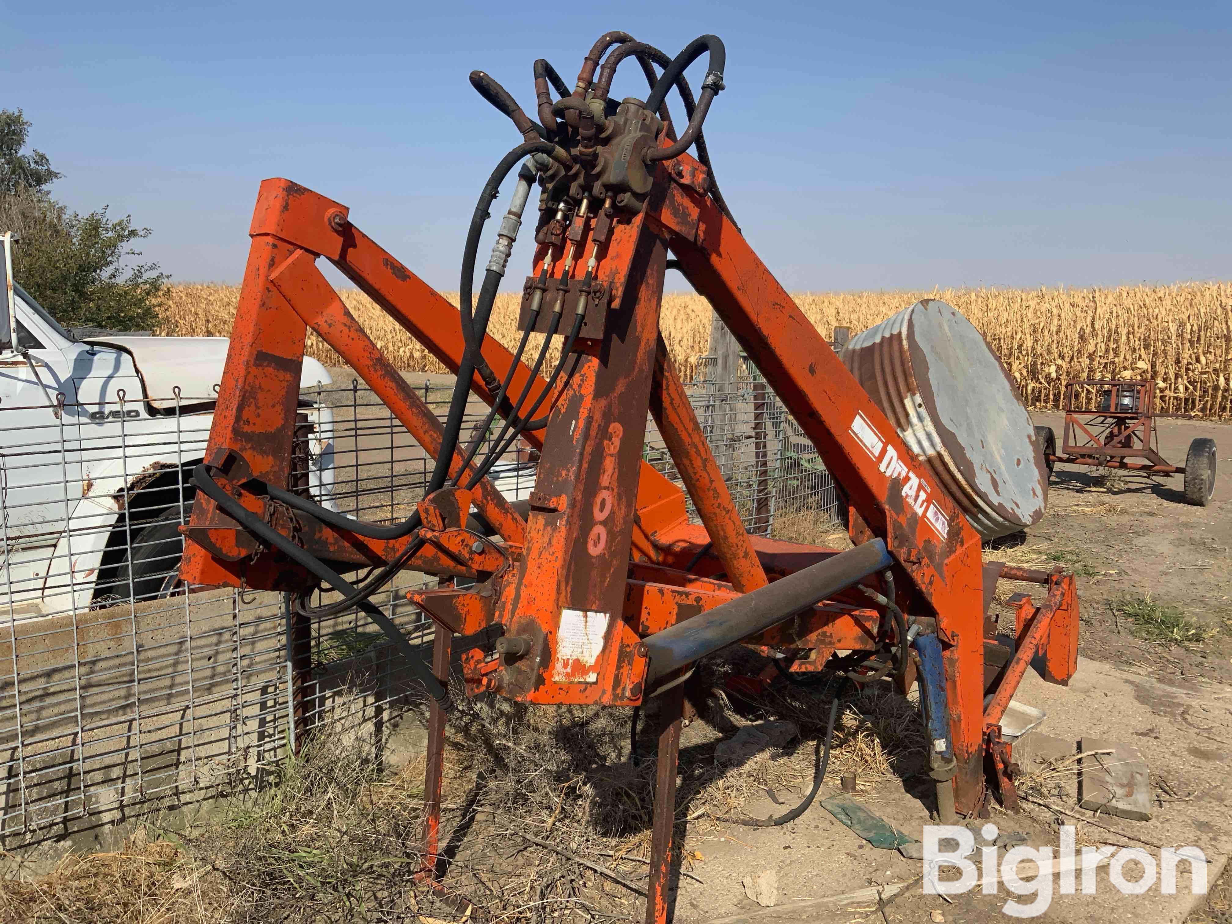 DU-AL 3100 Hydraulic Loader 