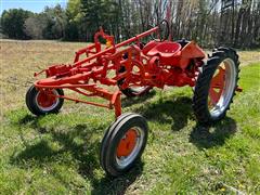 1949 Allis-Chalmers G 2WD Tractor 