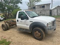 2005 Ford F550 Super Duty 4x4 Cab & Chassis 
