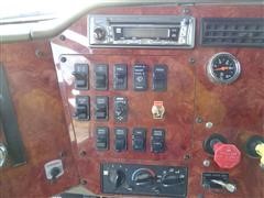 items/d336c8afcb4cec11a3ee0003fff90bee/2003international9400itatrucktractor-8_dd8e41a0f9144762bcd45cf994b66cce.jpg