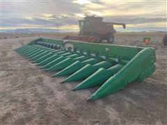 2020 John Deere 716C 16R30" Corn Head 