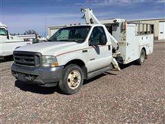 2003 Ford F550 2WD Tire Service Truck W/Knuckle Boom 